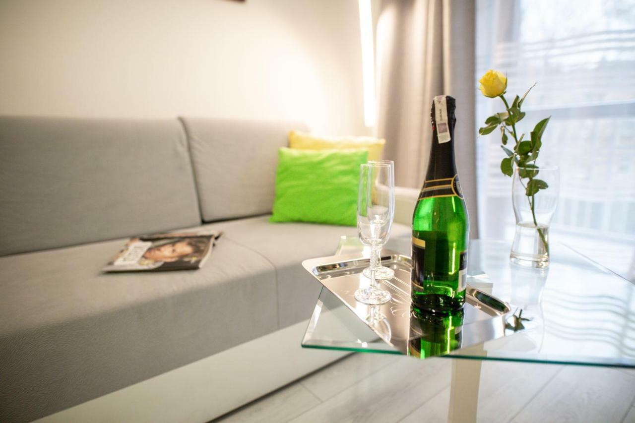 Silver Apartment